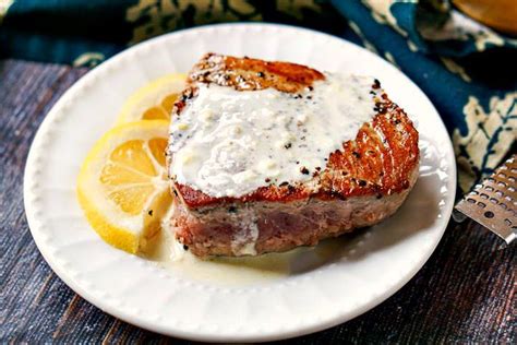 Pepper Tuna Steak With Easy Lemon Dijon Sauce In 15 Minutes Recipe Delicious Tuna Tuna