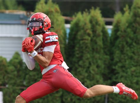 Photos: St. Thomas More wins homecoming game - Freshet News