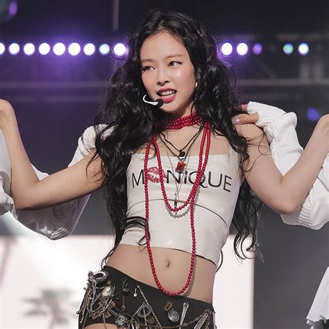 BLACKPINKs Jennie Rocks Billboard Hot 100 For 2 Weeks Straight With Mantra ZAPZEE Premier