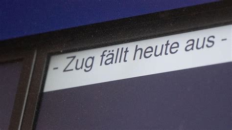 Gdl Streik Schr Nkt Bahnverkehr Bei Der Nordwestbahn Ein