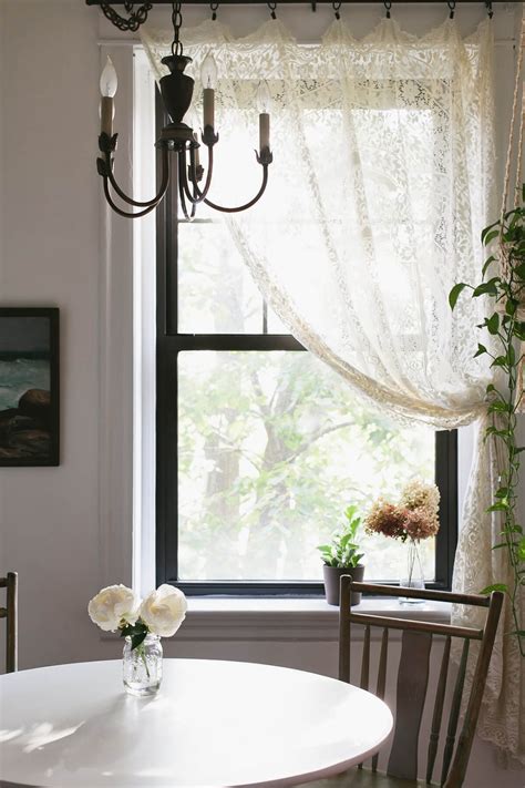 10 Nice Cottage Style Window Treatment Ideas 2024