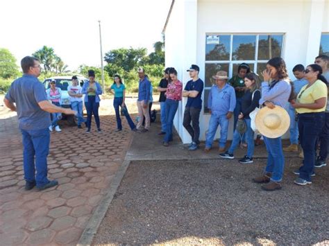 Alunos do IFRO campus Colorado do Oeste realizam visitam técnica no