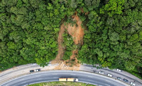 DER diz que BR 277 pode ter nova faixa liberada até o Natal