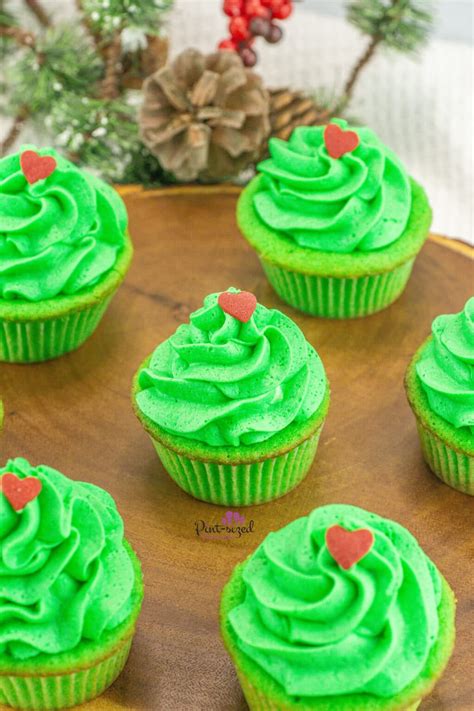 Easy Grinch Cupcakes Pint Sized Treasures