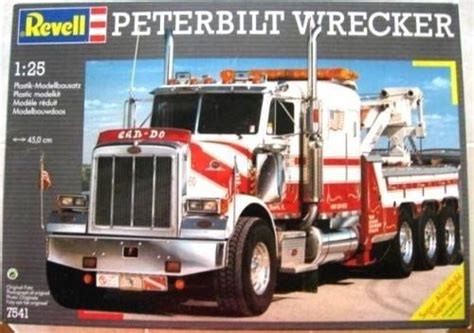 Pin By Kerry Charves On Plastic Model Building Peterbilt Model Truck