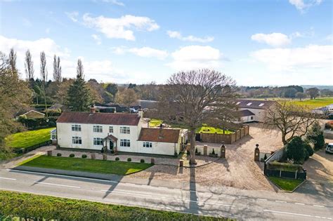 Brigg Road Caistor Market Rasen Lincolnshire Ln Bed Detached