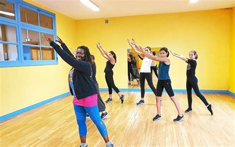 La Zumba Cest Le Mardi Lespace Bertrand Queinec Pont Aven Le