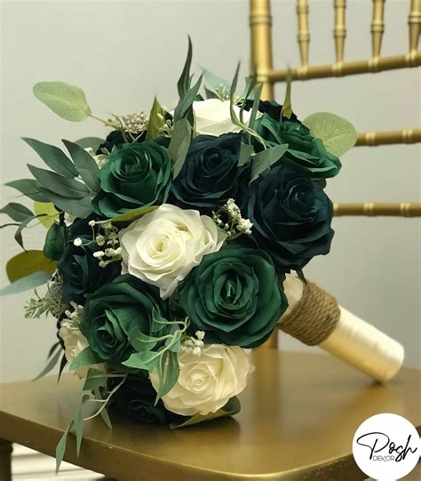 Emerald Green Wedding Bouquets