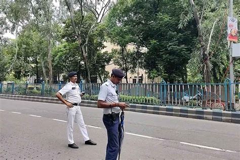 Behala Accident After Behala Accident Kolkata Witnesses Traffic