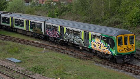 Photo Of 319216 At Burton On Trent Nemesis Rail Trainlogger