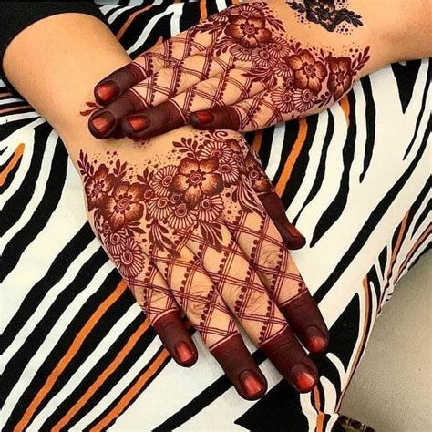 Eid 2023 Simple Latest Mehndi Design Photo