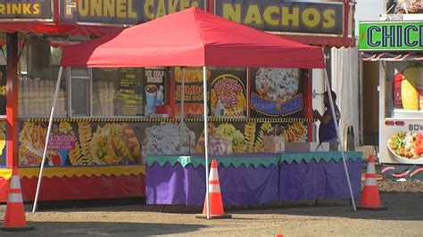 Last weekend! Kern County Fair hosts Fair Food Drive Thru | KBAK