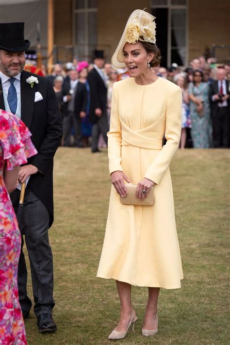 Kate Middleton S Naked Nails Are S Biggest Beauty Trend But