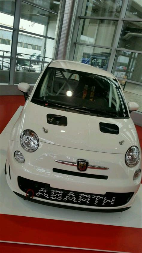 Abarth 500 Assettocorse Sfondi Per Iphone Iphone