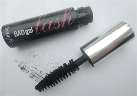 Benefit Cosmetics BADgal Lash Mascara reviews in Mascara - Prestige ...