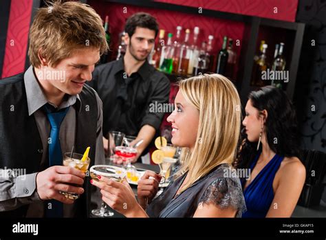 This Woman Turns Bars Into Stories Simona Tabasco Breaks Bar Norms news