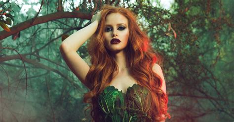 Madelaine Petsch Hands On Head Model Nature Redhead Women Bare