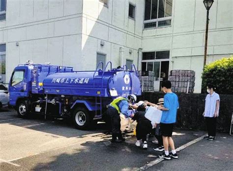 静岡市で大規模断水 川崎市、職員や給水車派遣 清水区の小学校で活動：東京新聞デジタル