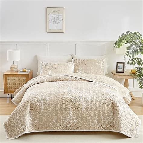 Amazon UOZZI BEDDING 3 Piece Cream Quilt Set With White Cream