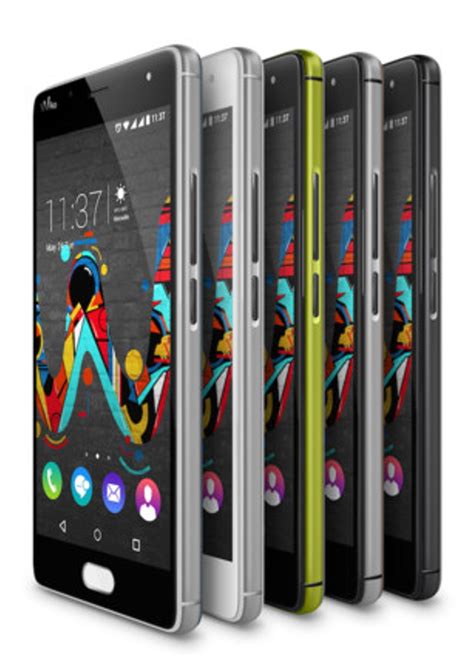 Wiko Presenta Smartphones De Gama Media Y B Sica Para El P Blico Joven