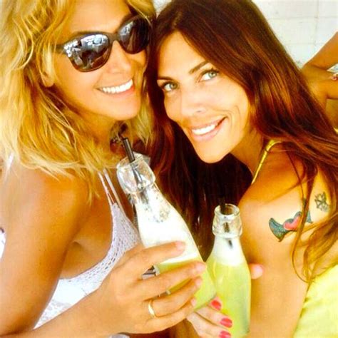 Barbara D Urso Al Mare Con Fabiola Sciabbarrasi Guarda Gossip It