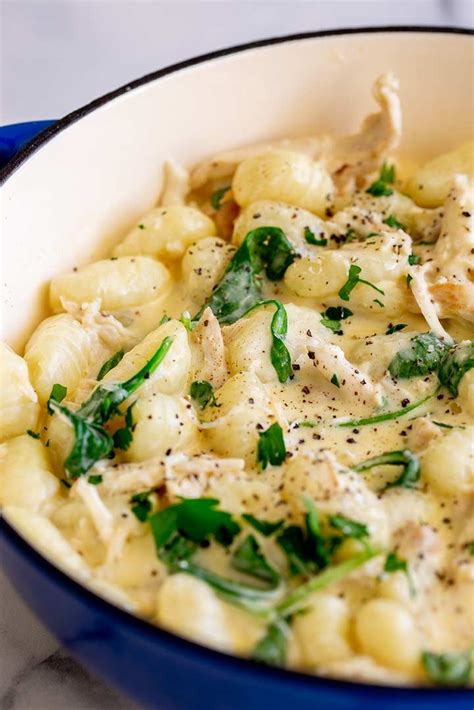 This Creamy Chicken Gnocchi With Spinach Is The Ultimate Comfort Food