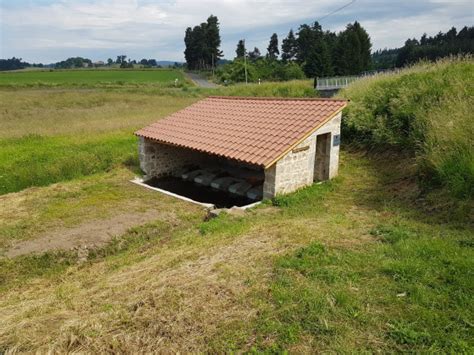 A Faire Sentier Du Lavoir Merle Leignec Randonn E