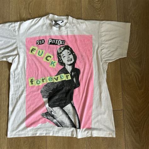 Vintage Sex Pistols Forever Boy London Graphic Band Tee