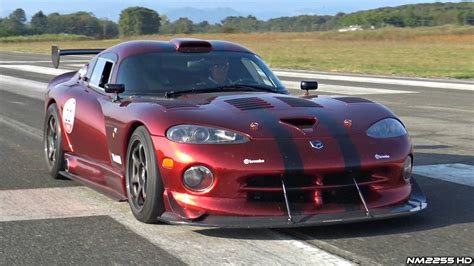 Brutal Dodge Viper Gts R Insanely Loud V10 Sounds Youtube