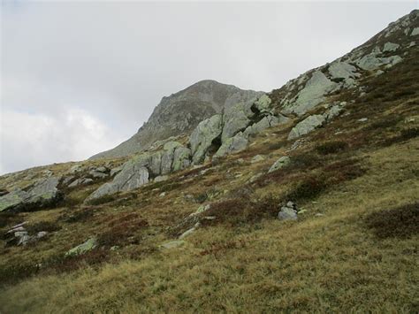 Salendo Verso La Cima Di Cugn Fotos Hikr Org