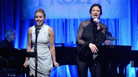 Cast of Frozen sings for fans live -- and here's why that's a big deal