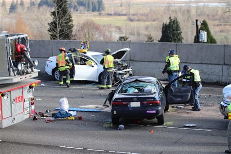 Wrong Way Driver Causes Head On Crash On I 5 Near 41st Street My Everett Newsmy Everett News