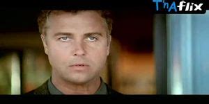 Amy Brenneman Bikini Scene In Fear Tnaflix