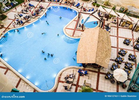 Dubai. Summer 2016. Pool People a View from the Top of the Hotel Hilton ...