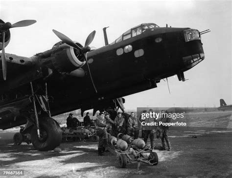 48 Stirling Bomber Stock Photos, High-Res Pictures, and Images - Getty Images