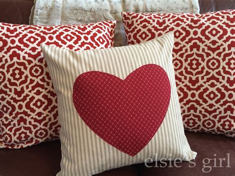 elsie's girl: valentine pillows