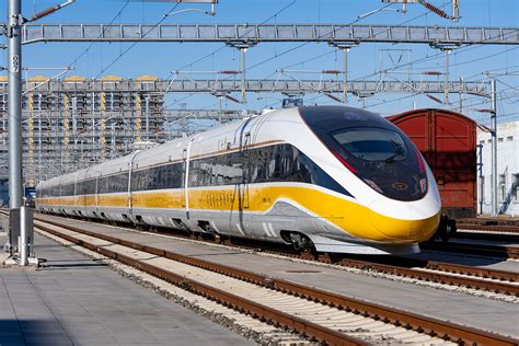 La Cina sperimenta il treno da 450 km h di velocità 2 5 ore da