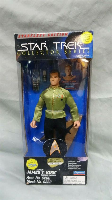 Captain James T Kirk Dress Uniform 6288 Fully Articulated 9