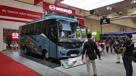 Bertransmisi Otomatis Hino Bus Gb At Cocok Untuk Transportasi