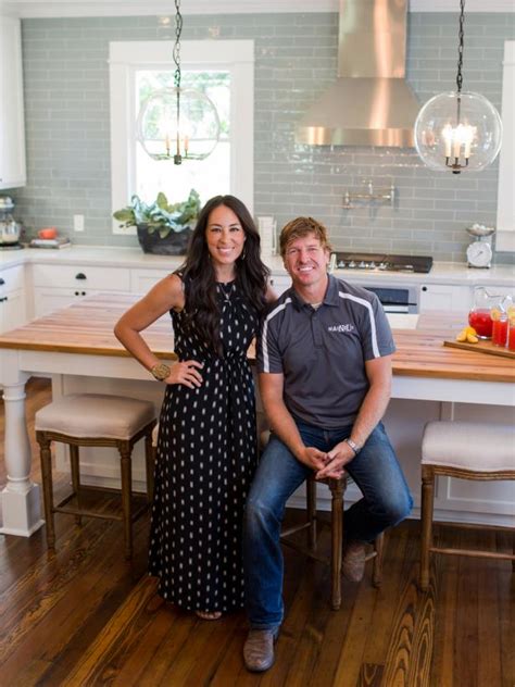 Joanna Gaines Bio | Joanna Gaines | HGTV