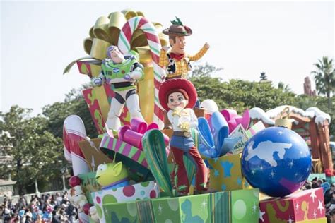 Tokyo Disney Resort Christmas 2019 • TDR Explorer