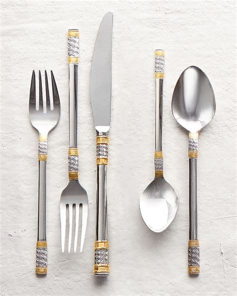 Wallace Silversmiths 65 Piece Corsica Stainless Steel Flatware Service