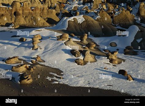 Bisti Badlands De Na Zin Wilderness Area New Mexico Stock Photo Alamy