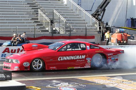 Bob Glidden doing a burnout in his Cunningham Motorsports Ford Mustang ...