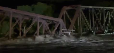 Midwest Flooding Collapses A Rail Bridge Forces Evacuations And Kills