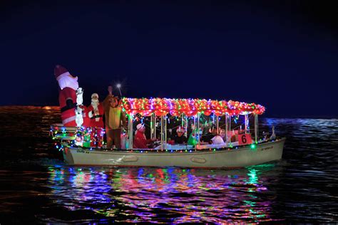 111th Christmas Boat Parade Kicks Off - Newport Beach News