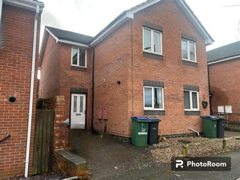 Neptune Street Tipton West 2 Bed Semi Detached House £950 Pcm £