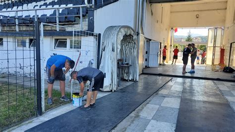 40 De Ani De La Inaugurarea Stadionului Jiul Petre Libardi Se Fac