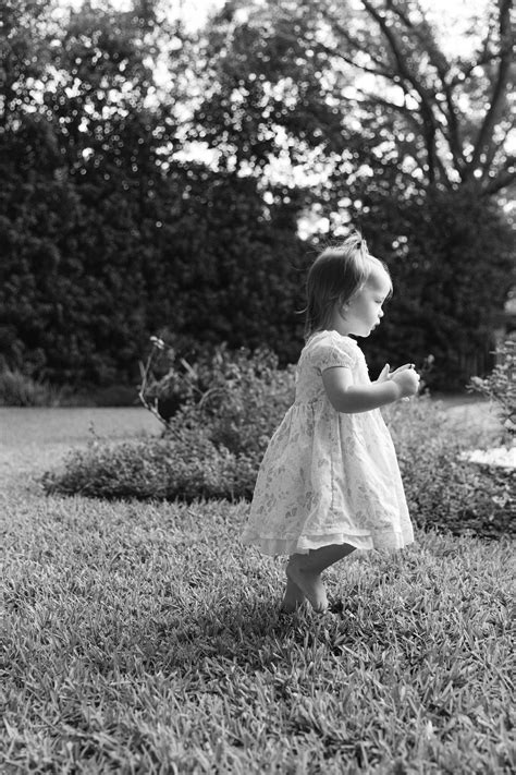 Stephanie Mommy Me Tea Party Backyard Session Tampa Fl — Jessica Cruz Photography