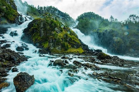 Premium Photo Latefossen Waterfall In Hordaland Norway Old Stone Bridge